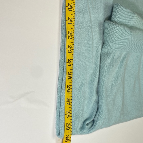 100% Cashmere, Light Blue knit  Pants Ann Taylor - Picture 6 of 7